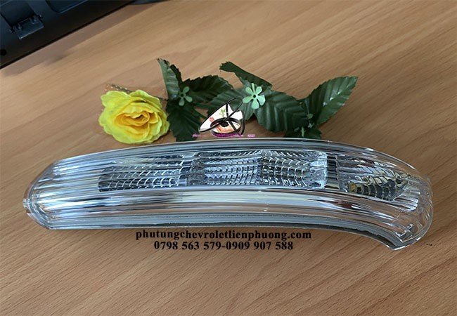 đèn xi nhan gương hậu captiva đèn xi nhan gương hậu captiva