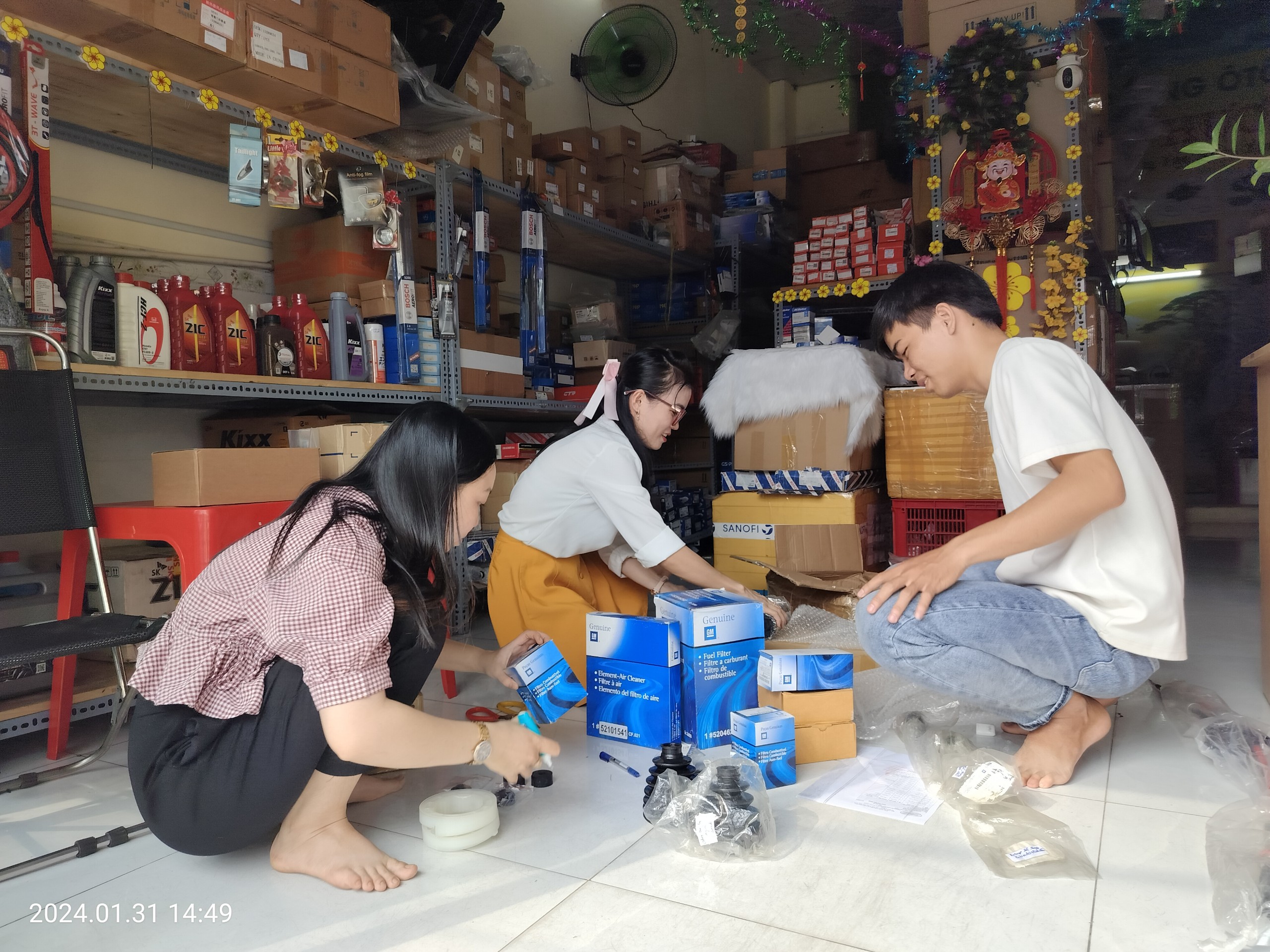 đội ngũ nhân viên kiểm tra kỹ càng lọc trước khi đến tay khách hàng đội ngũ nhân viên kiểm tra kỹ càng lọc trước khi đến tay khách hàng