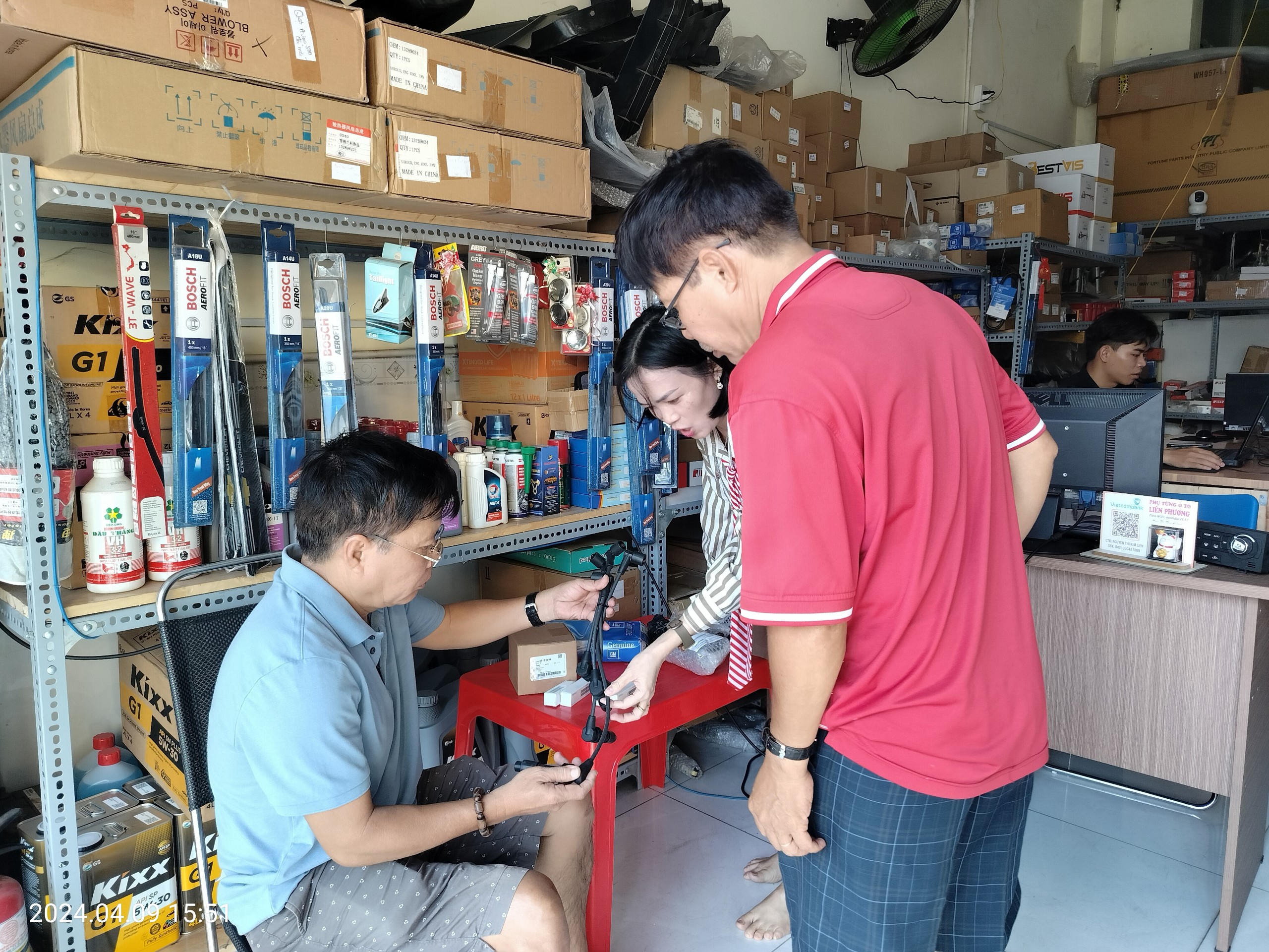 trải nghiệm và lựa chọn dịch vụ bán hàng tại cửa hàng phụ tùng chevrolet liên phương trải nghiệm và lựa chọn dịch vụ bán hàng tại cửa hàng phụ tùng chevrolet liên phương