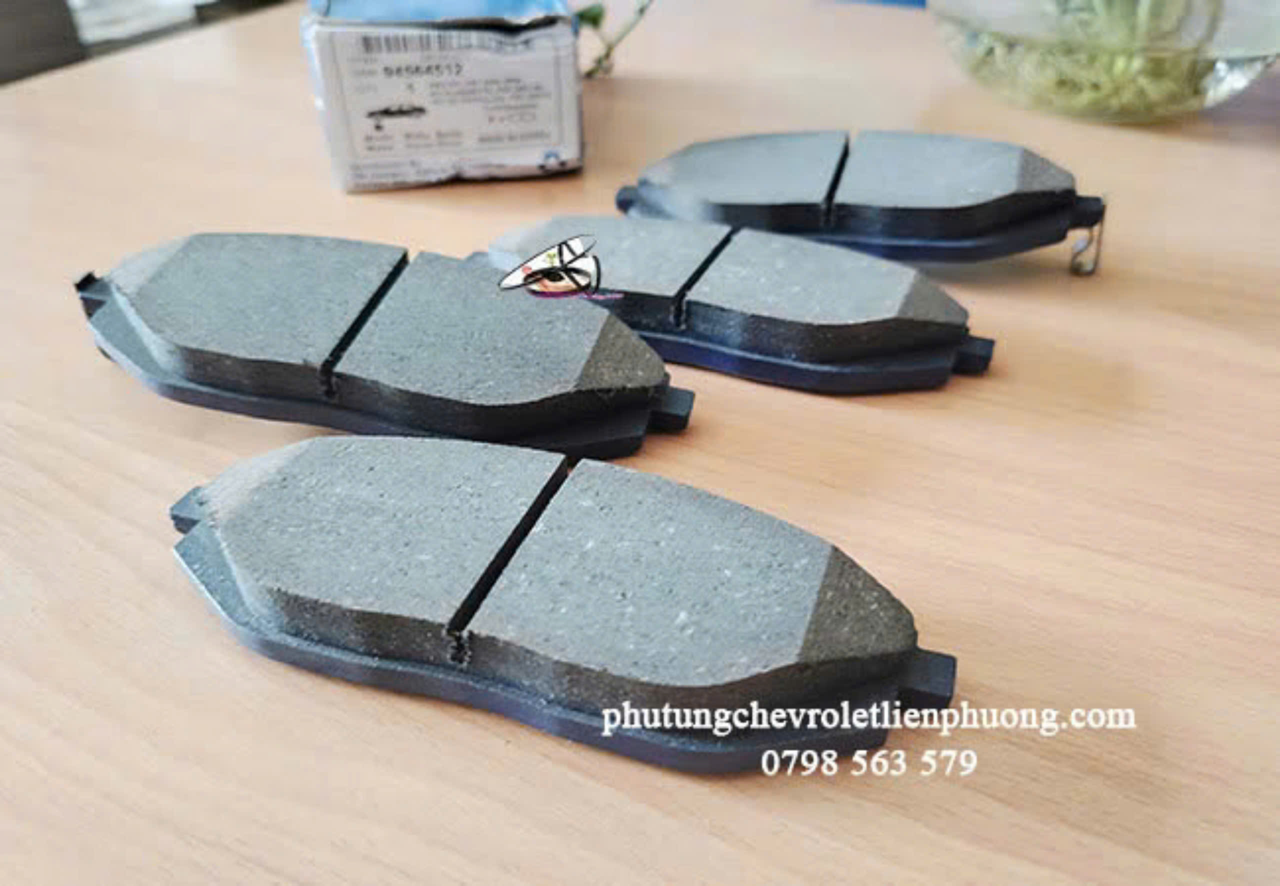 Hãy chọn phụ tùng chính hãng như má phanh, đĩa phanh để đảm bảo hiệu quả phanh tối ưu Hãy chọn phụ tùng chính hãng như má phanh, đĩa phanh để đảm bảo hiệu quả phanh tối ưu