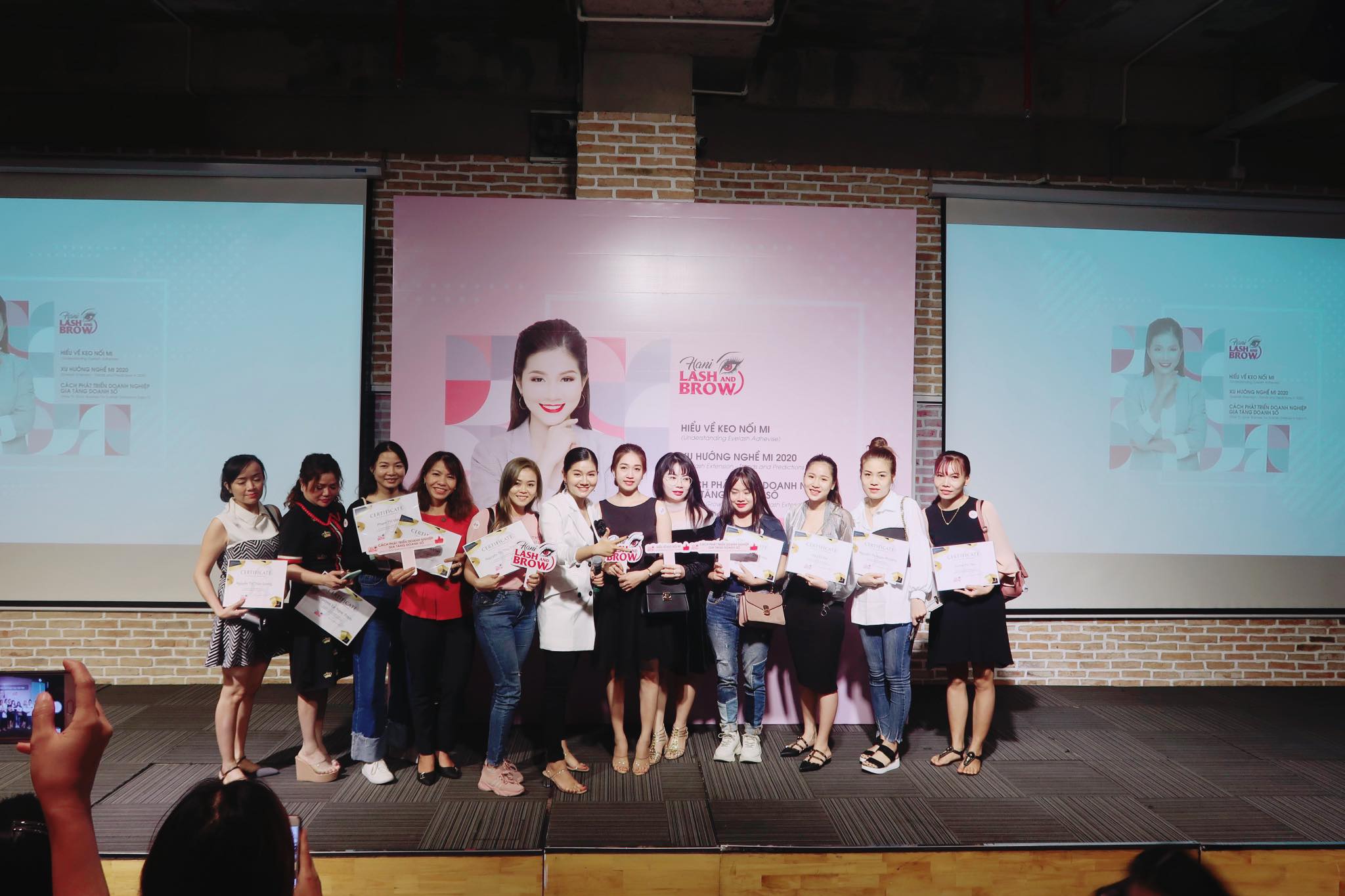 talk show tìm hiểu về keo nối mi