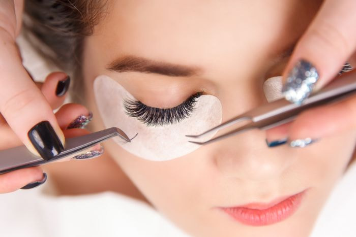 Keo Nối Mi Chuyên Nghiệp: Bí Quyết Thành Công Của Thợ Giỏi