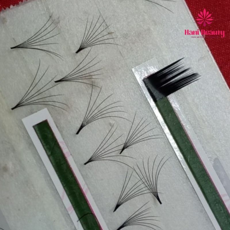 Fan mi tại Hani được gia công hoàn toàn bằng tay