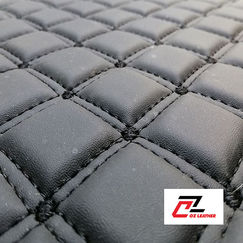 Chất liệu da PVC bề mặt được nhuộm theo phương pháp tổng hợp nên có độ bền màu rất cao Chất liệu da PVC bề mặt được nhuộm theo phương pháp tổng hợp nên có độ bền màu rất cao