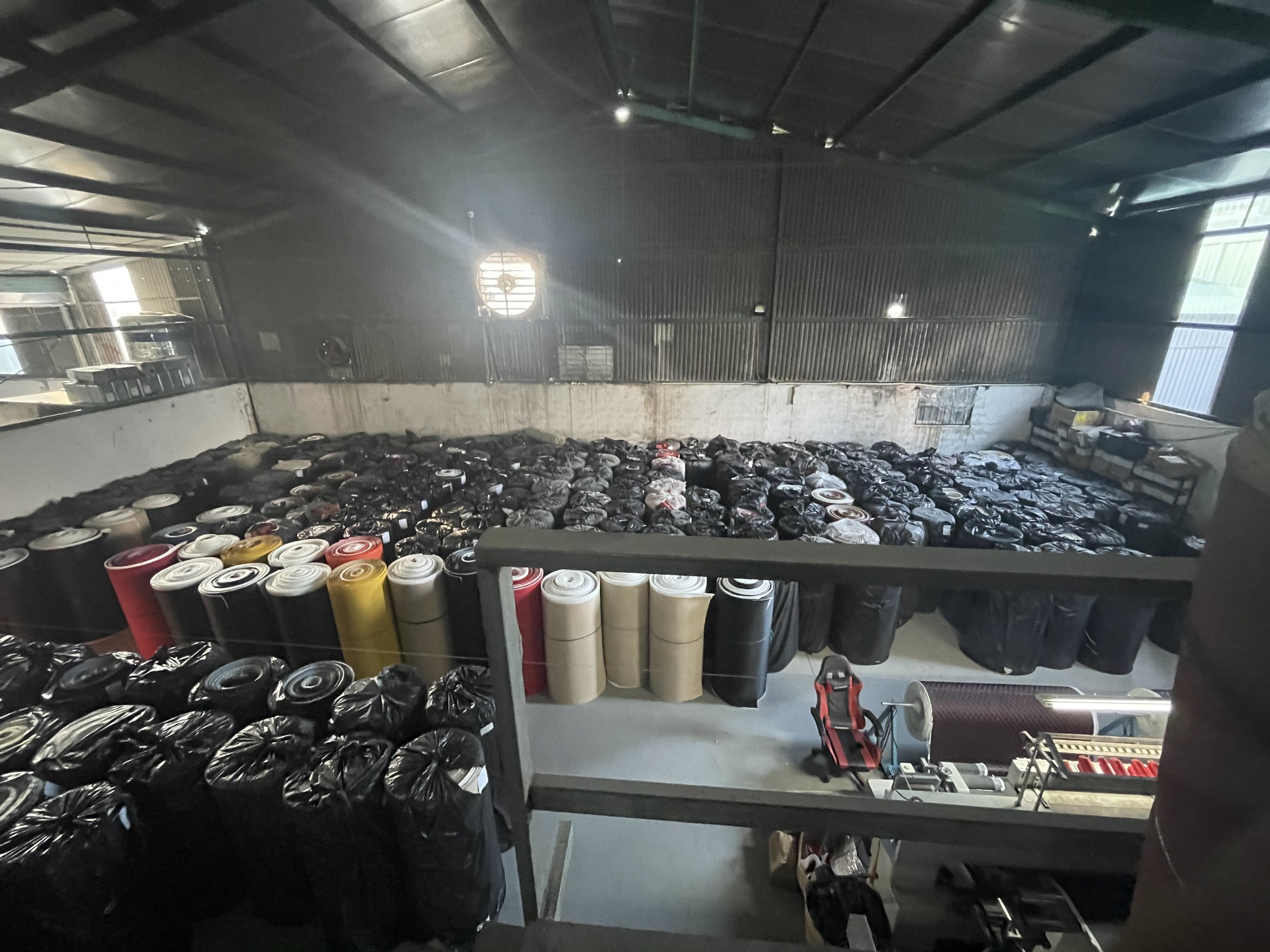 Xưởng sản xuất OZ Leather