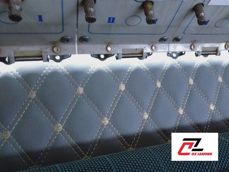 Cận cảnh một mẫu da bọc ghế 5D đang rất được ưa chuộng tại thị trường Việt Nam. Cận cảnh một mẫu da bọc ghế 5D đang rất được ưa chuộng tại thị trường Việt Nam.