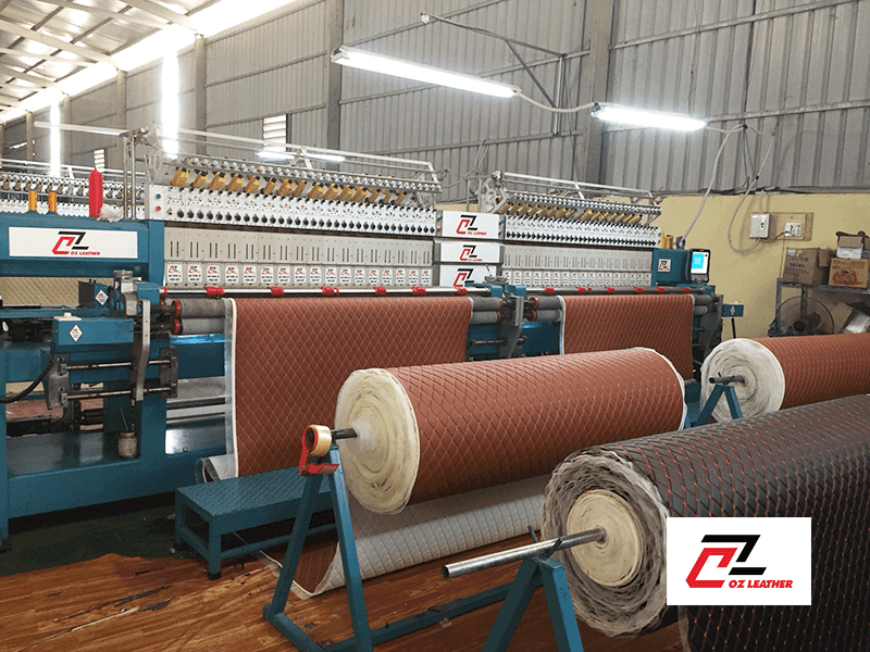 Kỹ thuật sản xuất vải da may nội thất ô tô thủ công đem đến chất lượng cao và độ sắc sảo đẹp mắt.  Kỹ thuật sản xuất vải da may nội thất ô tô thủ công đem đến chất lượng cao và độ sắc sảo đẹp mắt.