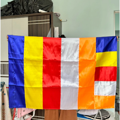 Hình ảnh lá cờ thực tế - Hình 3