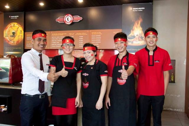 Áo thun đồng phục tạo môi trường làm việc thoải mái cho nhân viên