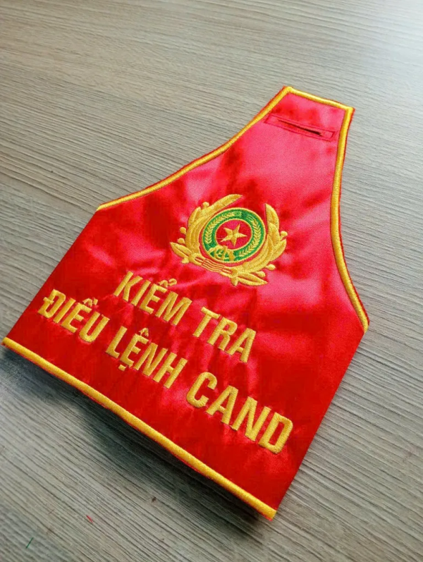 hình ảnh băng tay kiểm tra điều lệnh