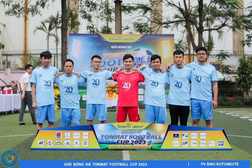 Mẫu áo đá banh công ty Tomat Group - Hình 1