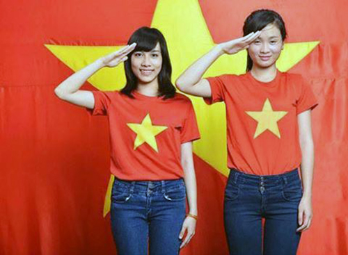 Áo cờ đỏ sao vàng giá rẻ vẫn đảm bảo chất lượng