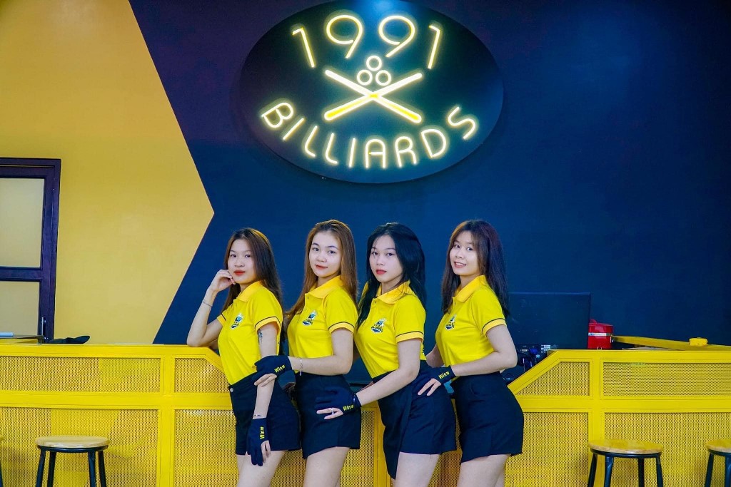 Mẫu đồng phục nhân viên tại Billiards 1991 Club, Phan Rang - Hình 2