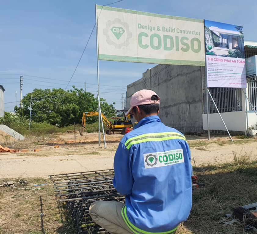 Mẫu đồng phục công nhân tại công ty Tư Vấn Đầu Tư Xây Dựng Codiso - Hình 2
