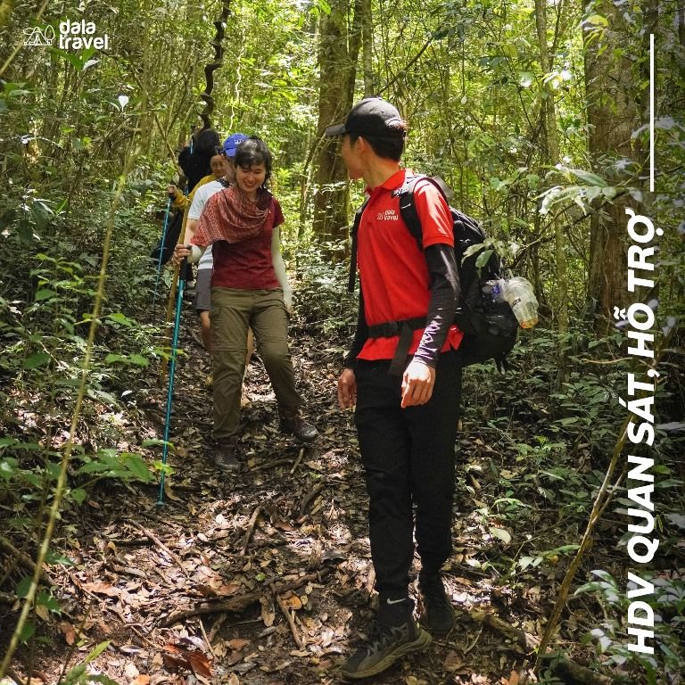 Mẫu đồng phục nhân viên công ty Dala Travel, Lâm Đồng - Hình 2