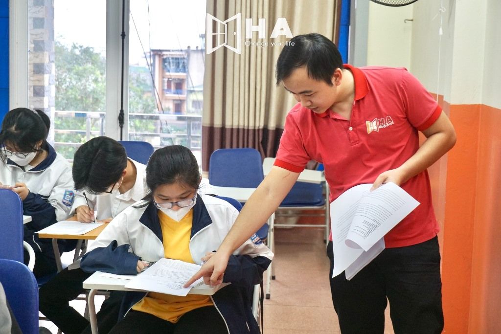 Mẫu đồng phục trung tâm tiếng anh HA Centre – Learning English - Hình 2