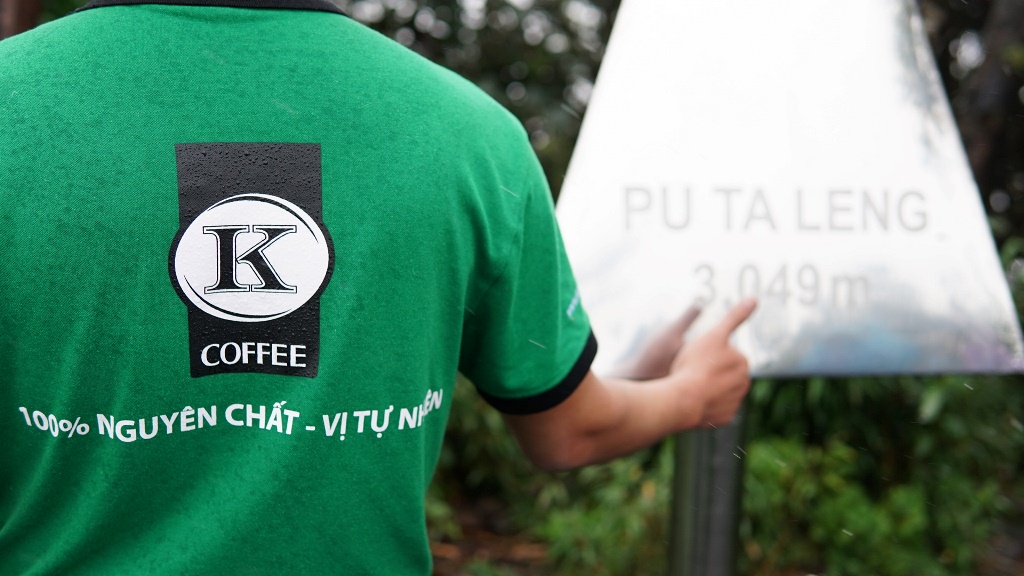 Nhân viên tại K Coffee - Hình 2