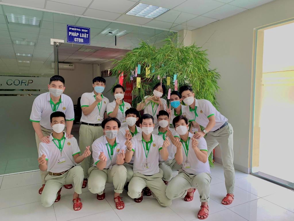 Mẫu đồng phục công ty Phát triển Nguồn nhân lực L.O.D - Hình 2