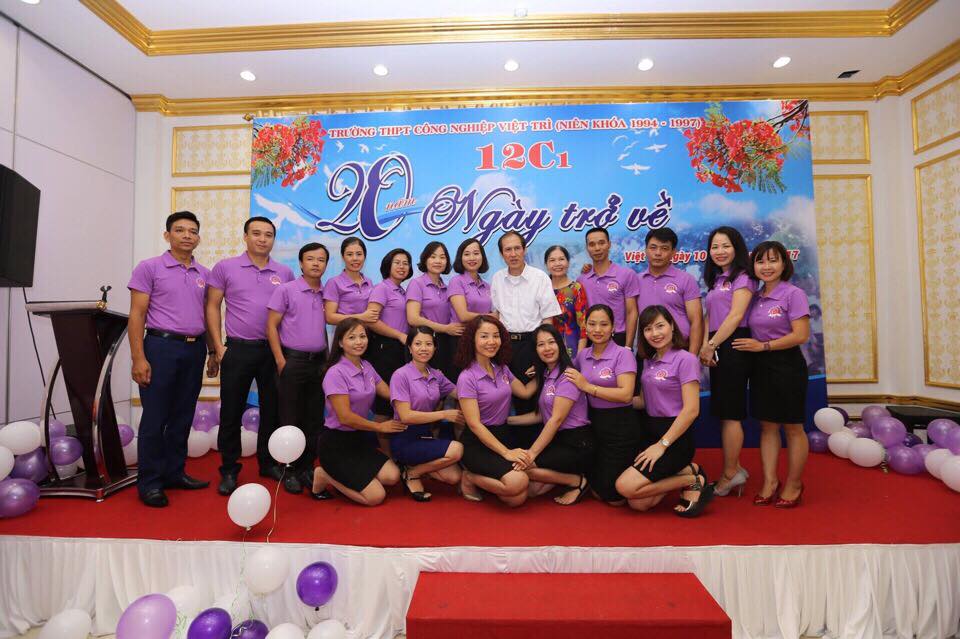 Giá thành áo đồng phục lớp cổ bẻ phù hợp