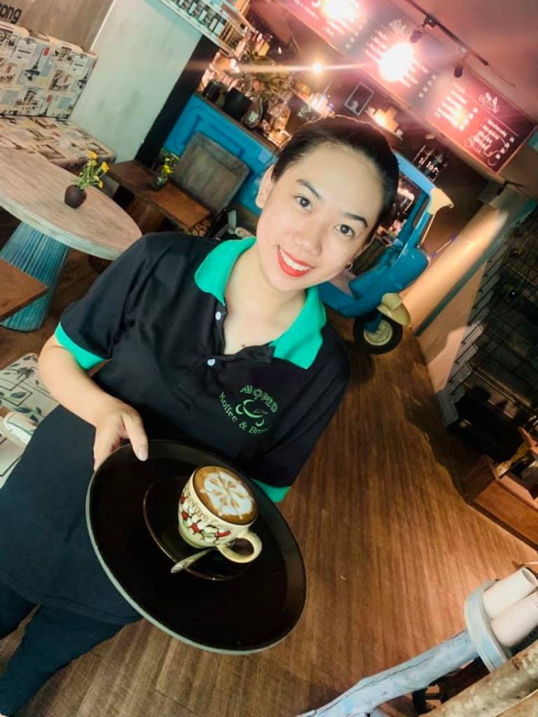 Nhân viên tại Moped Koffee & Bread - Hình 1