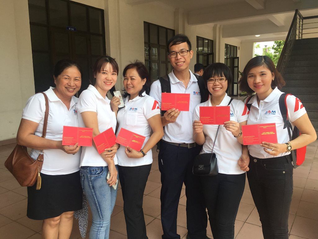 Mẫu đồng phục nhân viên tại công ty SAM Holdings - Hình 2