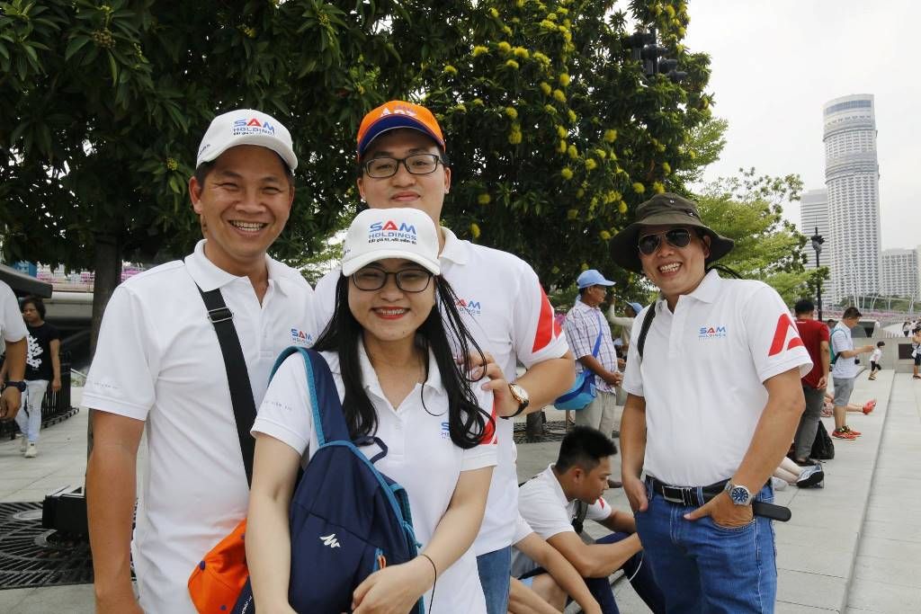 Mẫu đồng phục nhân viên tại công ty SAM Holdings - Hình 1