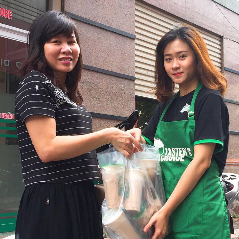 Mẫu tạp dề đồng phục tại Taster’s Choice Việt Nam