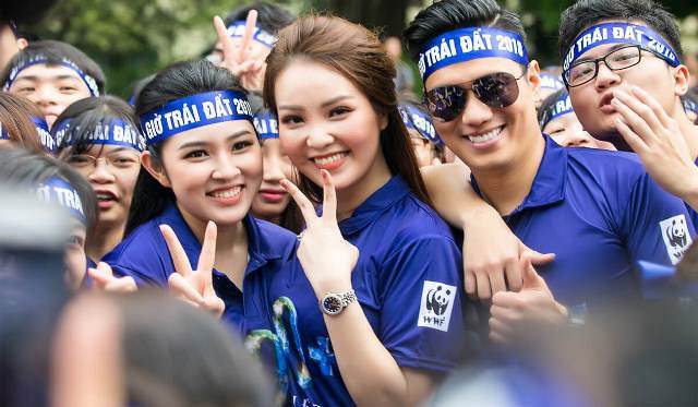 Áo thun sự kiện năng động cho công ty