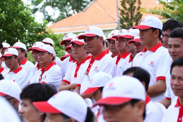 iết kiệm chi phí cho công ty hơn các sản phẩm đồng phục khác