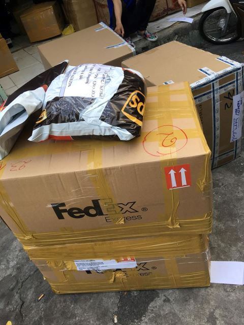 Giao hàng theo chành xe khách yêu cầu Giao hàng theo chành xe khách yêu cầu