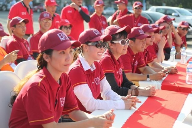 Để làm nên chiếc áo thun quảng cáo cần đầu tư trong nhiều khâu