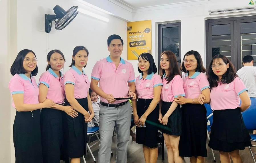 Vì sao cần may áo đồng phục công ty