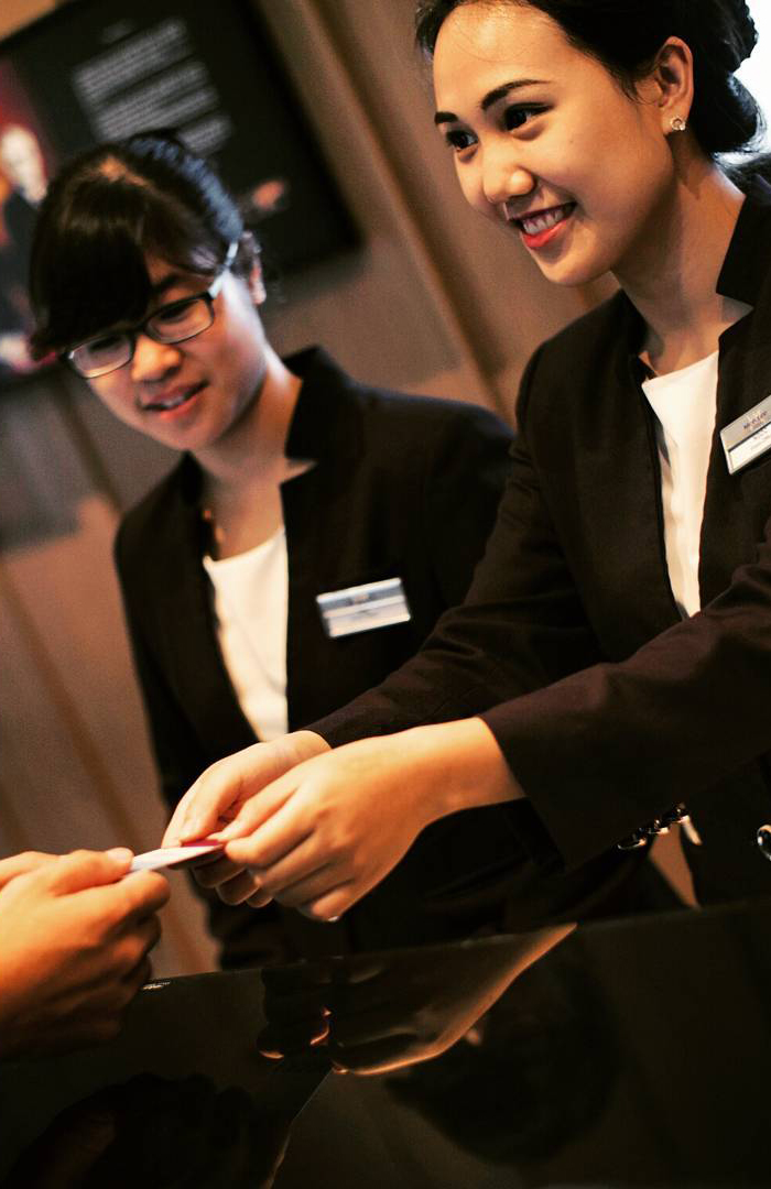 Đồng phục nhân viên tại Hà Nội Tirant