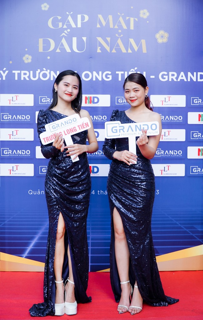 Mẫu đồng phục nhân viên PG Grando - Hình 1