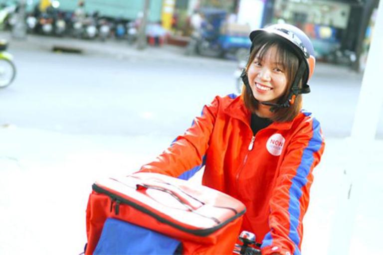 Dịch vụ giao đồ ăn tại Now