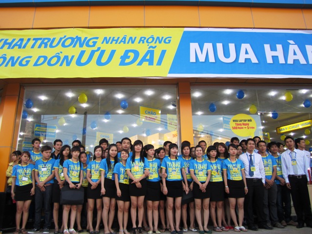 Một mẫu áo thun đồng phục công ty thế giới di động