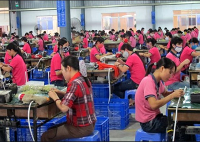 Mẫu áo thun đồng phục công nhân