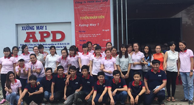 Mẫu áo thun đồng phục công nhân