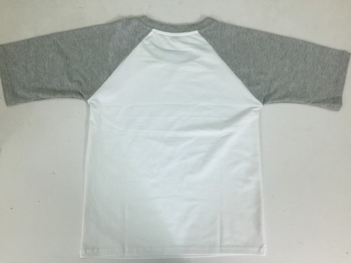 Áo thun trơn tay raglan màu trắng