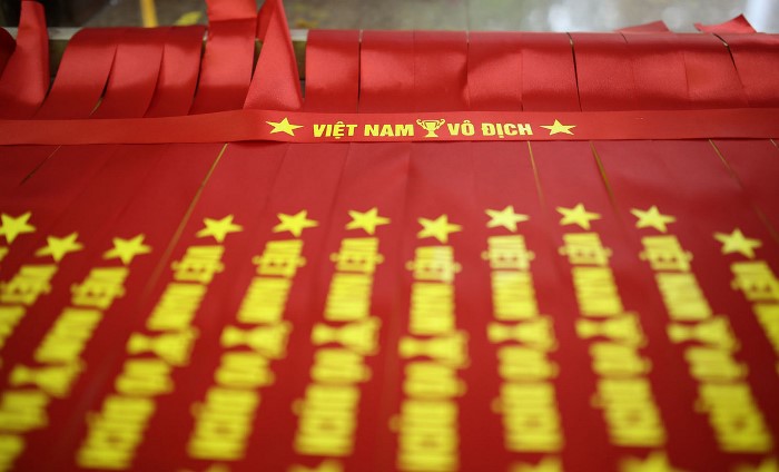 Băng rôn cổ vũ của đồng phục Song Phú