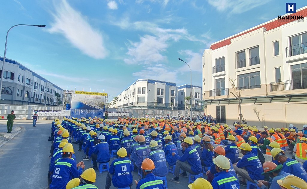 Mẫu đồng phục bảo hộ công nhân của công ty Handong E&C - Hình 1