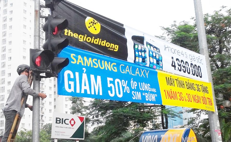 Bạt hiflex làm băng rôn quảng cáo