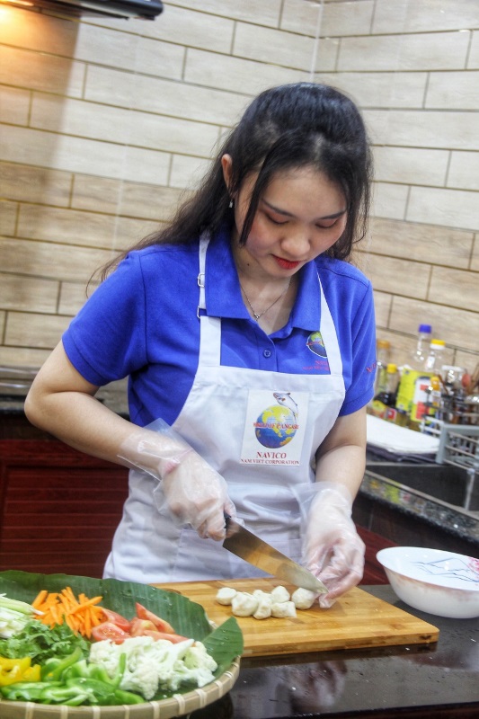 Mẫu thiết kế tạp dề NAVICO - Công Ty CP Nam Việt