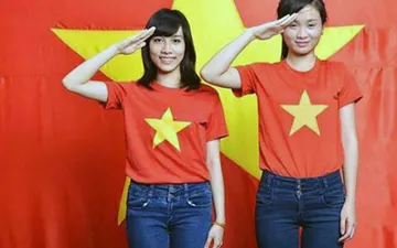 Mua áo cờ đỏ sao vàng TP HCM làm quà tặng