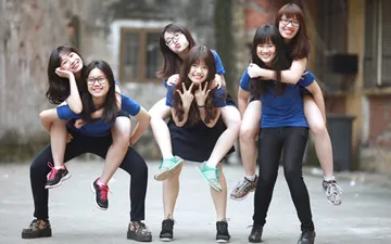 Những dịp phù hợp để có áo đồng phục lớp cổ tròn