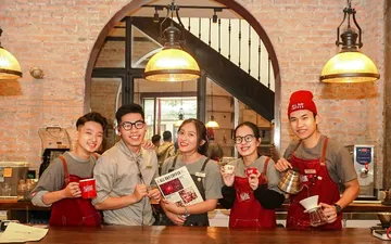 Bí quyết thiết kế áo đồng phục quán cà phê đẹp ấn tượng