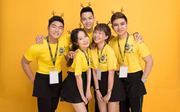 Top 50+ Mẫu thiết kế áo đồng phục trà sữa dễ thương cho người yêu trà