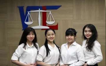 Top 5+ Mẫu đồng phục công ty luật sư nổi tiếng nhất hiện nay