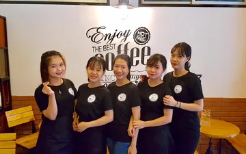 Những hậu quả khôn lường khi may áo thun đồng phục giá rẻ