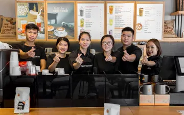 Xu hướng đồng phục tạp dề quán cafe 